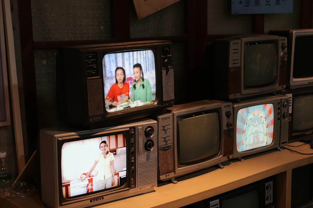 classic tv series heroes