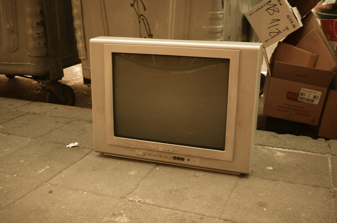 family watching old tv show